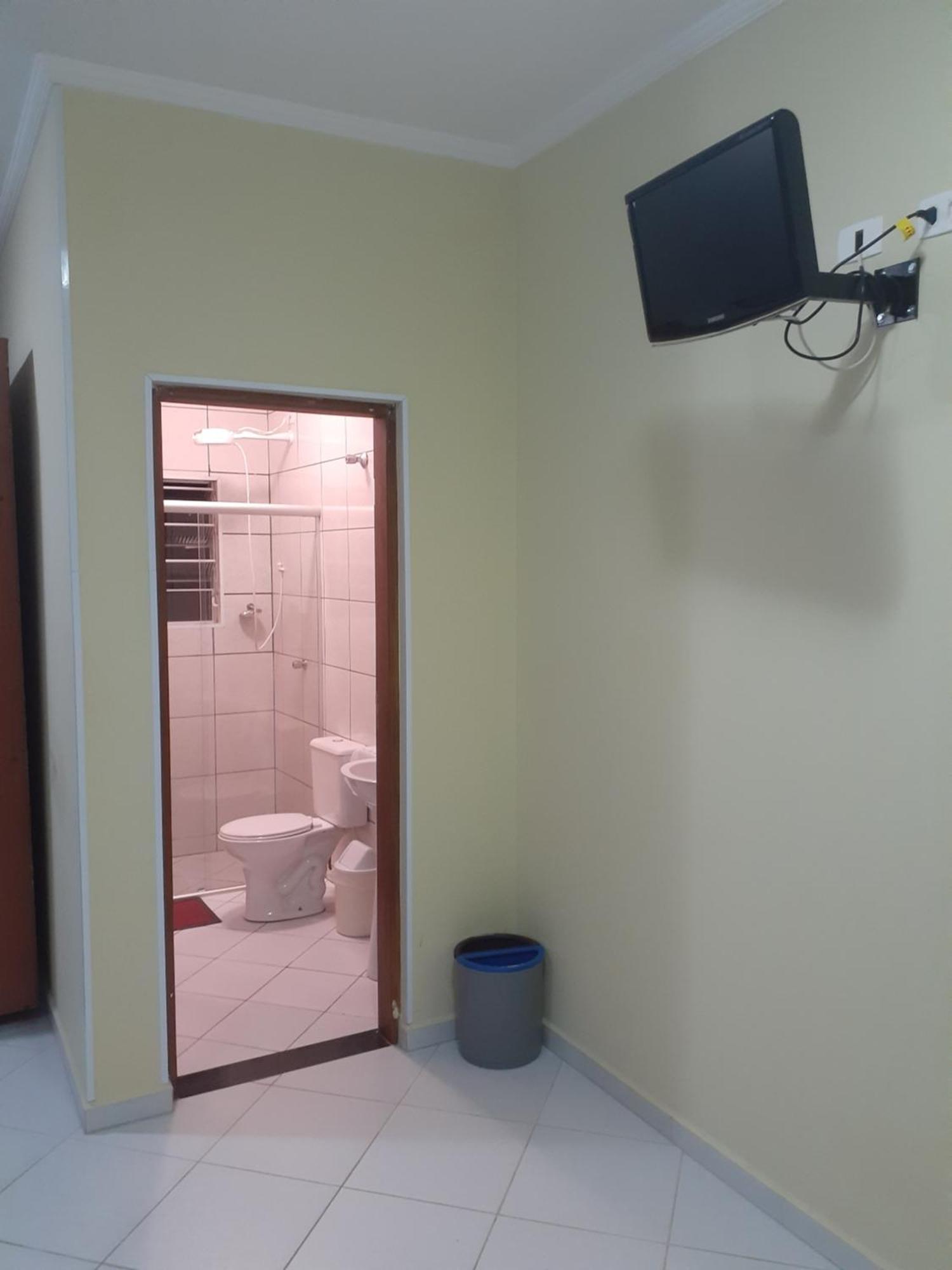 Suites Ubatuba Praia Da Lagoinha Phòng bức ảnh