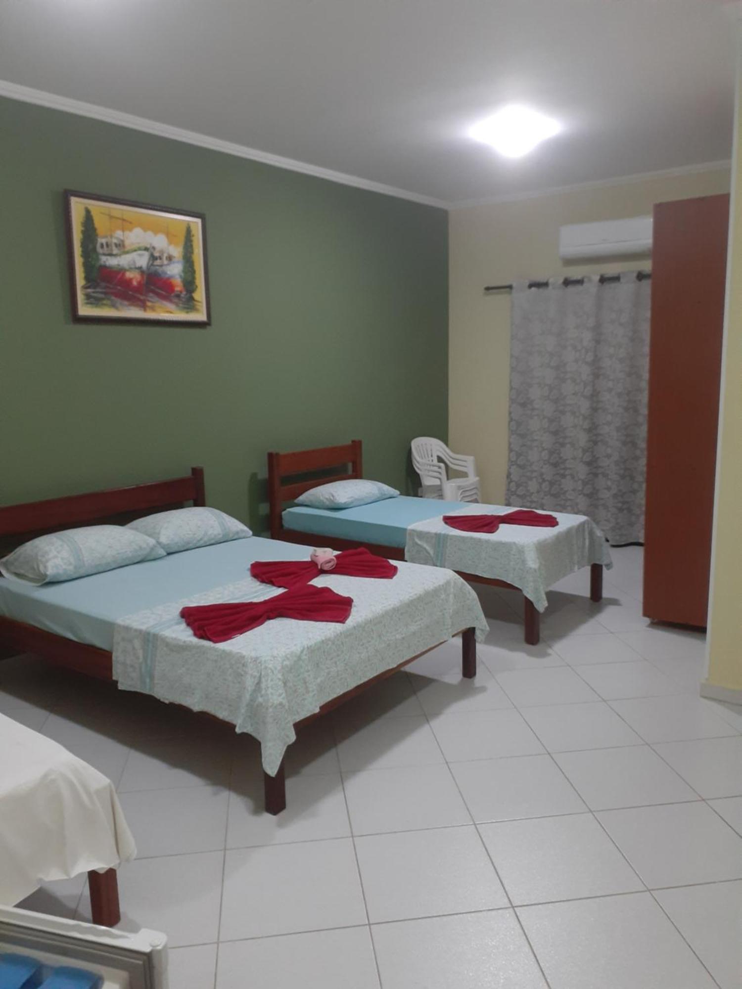 Suites Ubatuba Praia Da Lagoinha Phòng bức ảnh